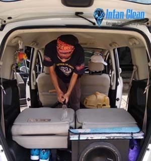 Jasa cuci jok mobil di bogor