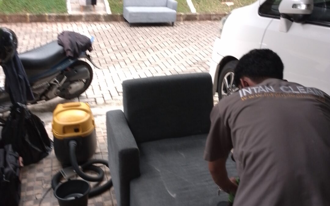 Jasa Cuci Sofa Di Cipayung Depok