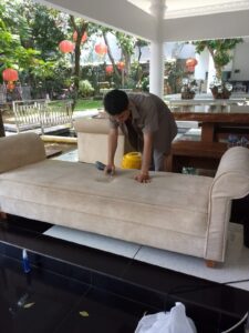 jasa cuci sofa di pondok terong depok