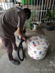 jasa cuci sofa di sukahati bogor