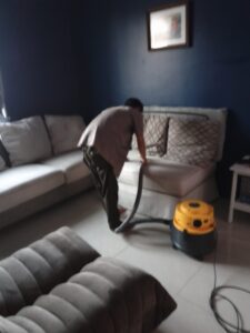 jasa cuci sofa di cinere depok
