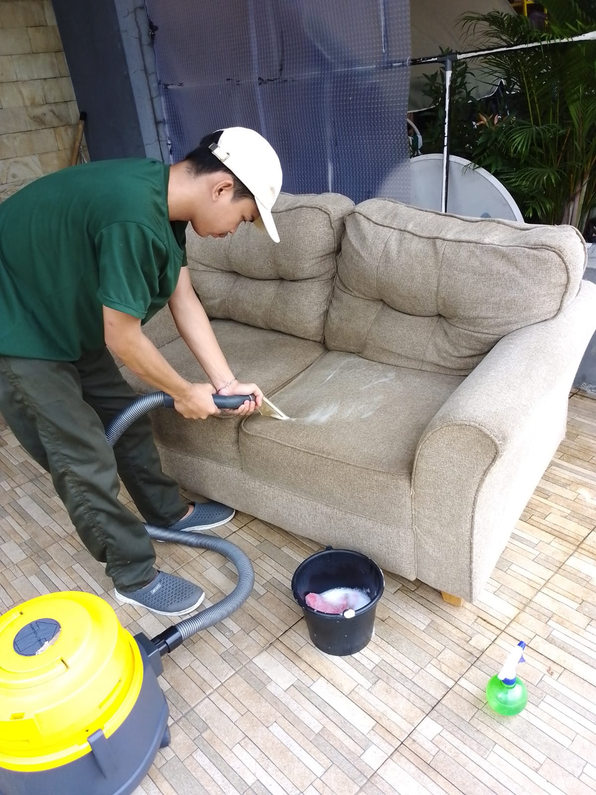 jasa cuci sofa di beji depok
