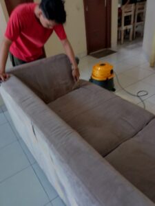 jasa cuci sofa di juanda depok