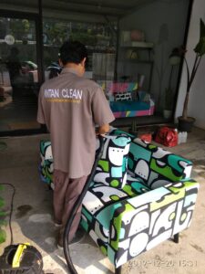 jasa cuci sofa di bogor