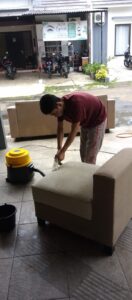 jasa cuci sofa di cimanggis depok