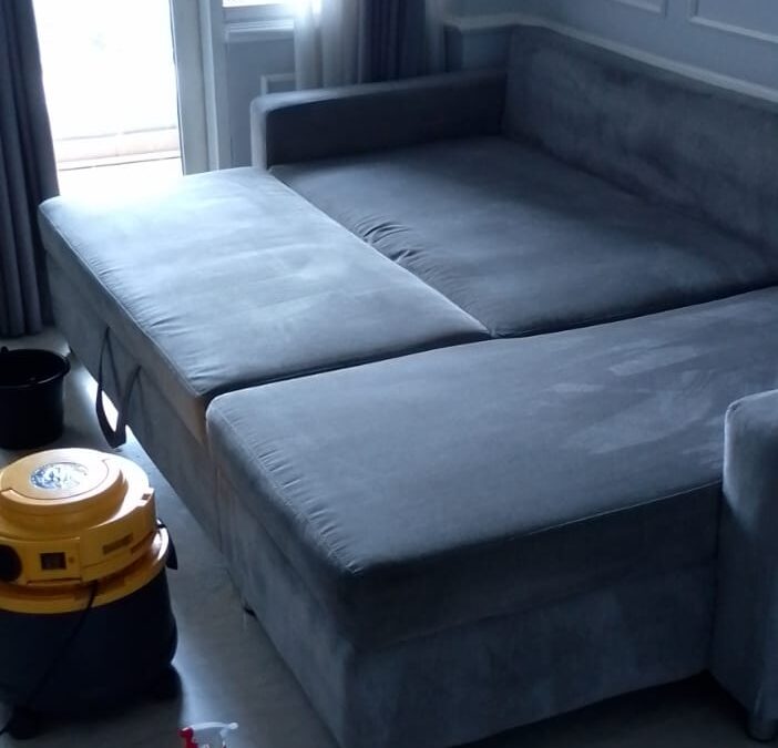 Jasa Cuci Sofa Di Tapos Depok