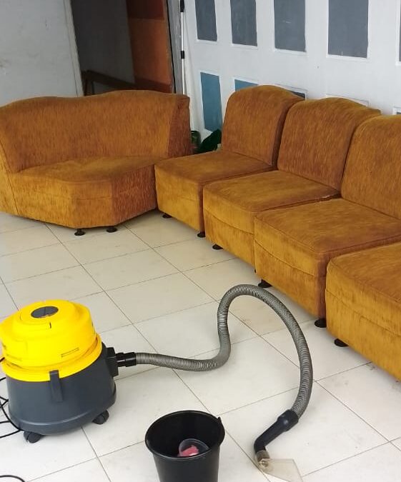 Jasa Cuci Sofa Di Leuwinanggung Depok