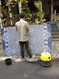 jasa cuci springbed di tajur halang bogor
